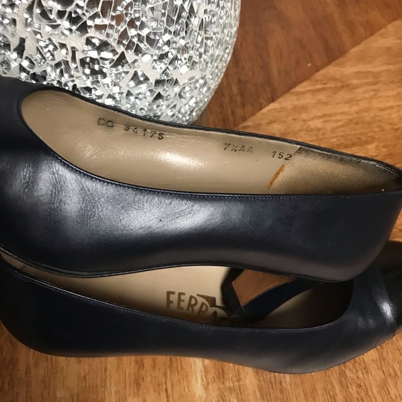 Salvatore Ferragamo Shoes -Size -7/ AA Colors Navy & Black-Good Condition - Picture 9 of 16
